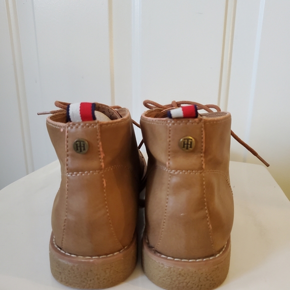 Tommy Hilfiger Leather Ankle Bootie size 8 - Picture 1 of 10